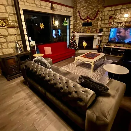 Villa Gizlibahcekabakoz