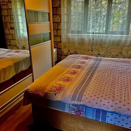 Villa Gizlibahcekabakoz *
